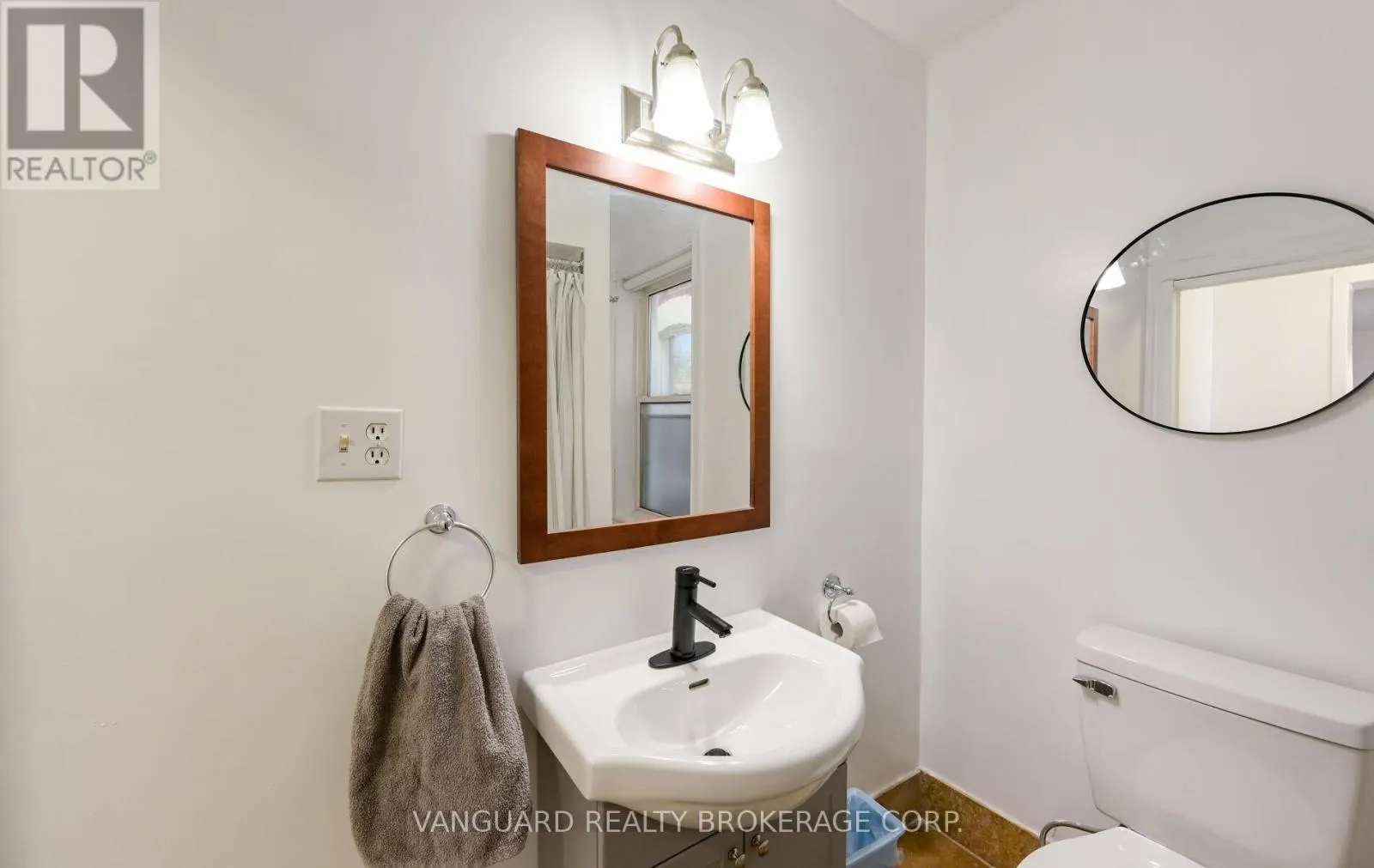 1 - 103 MULCASTER STREET