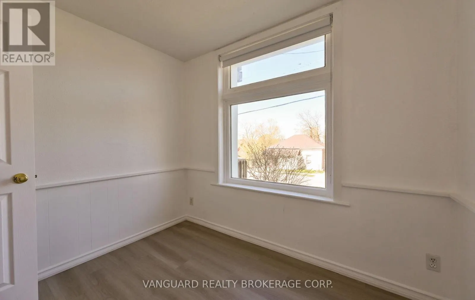 1 - 103 MULCASTER STREET