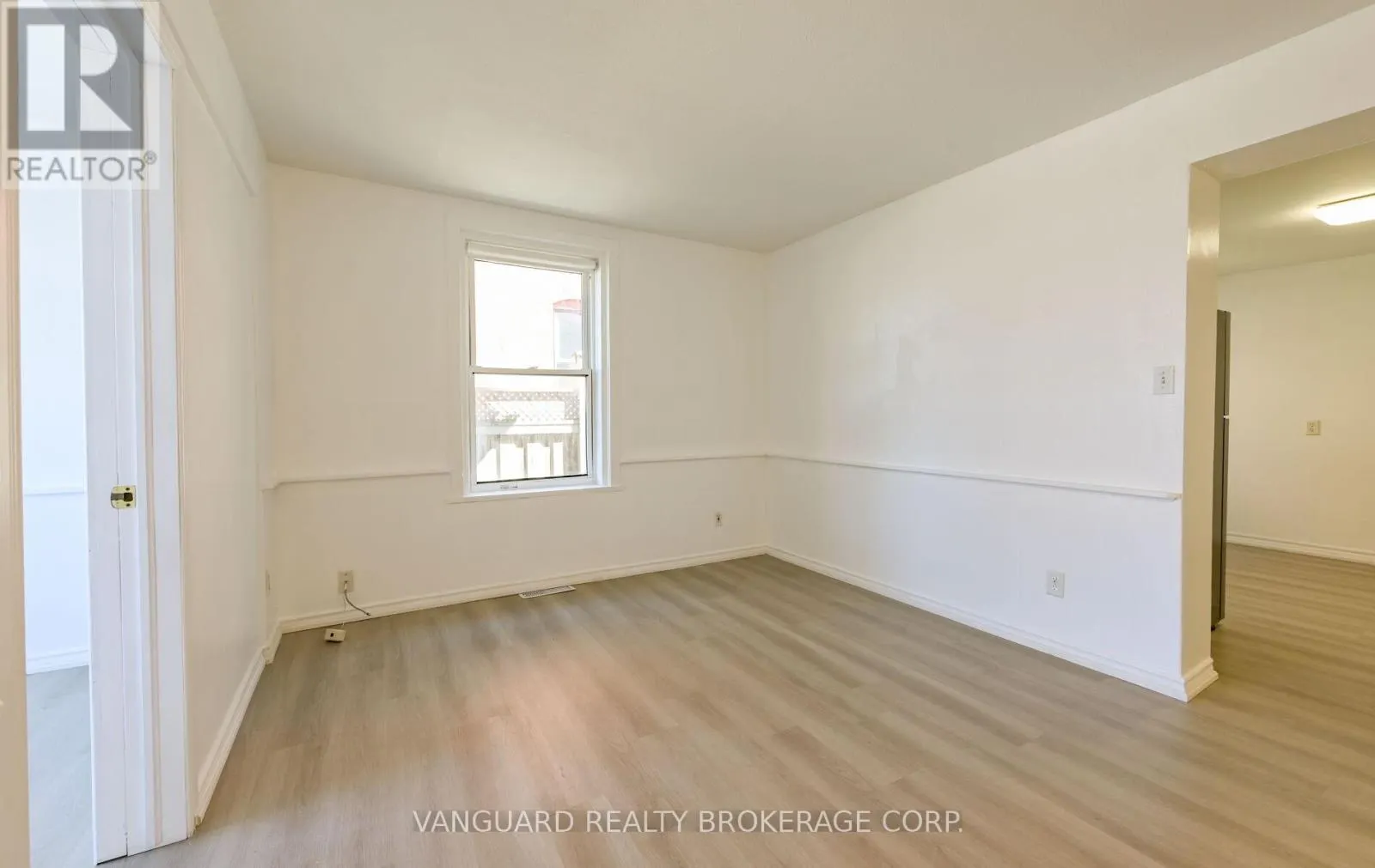 1 - 103 MULCASTER STREET