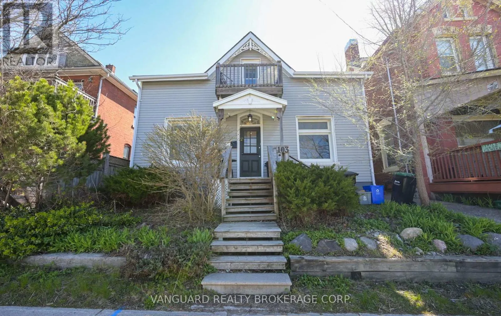 1 - 103 MULCASTER STREET