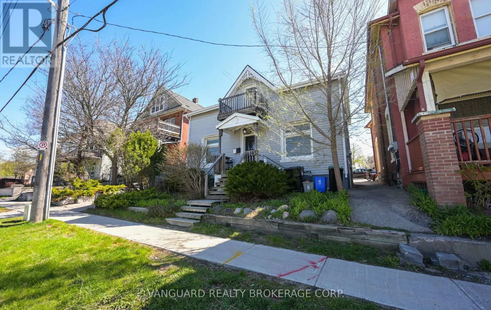 1 - 103 MULCASTER STREET