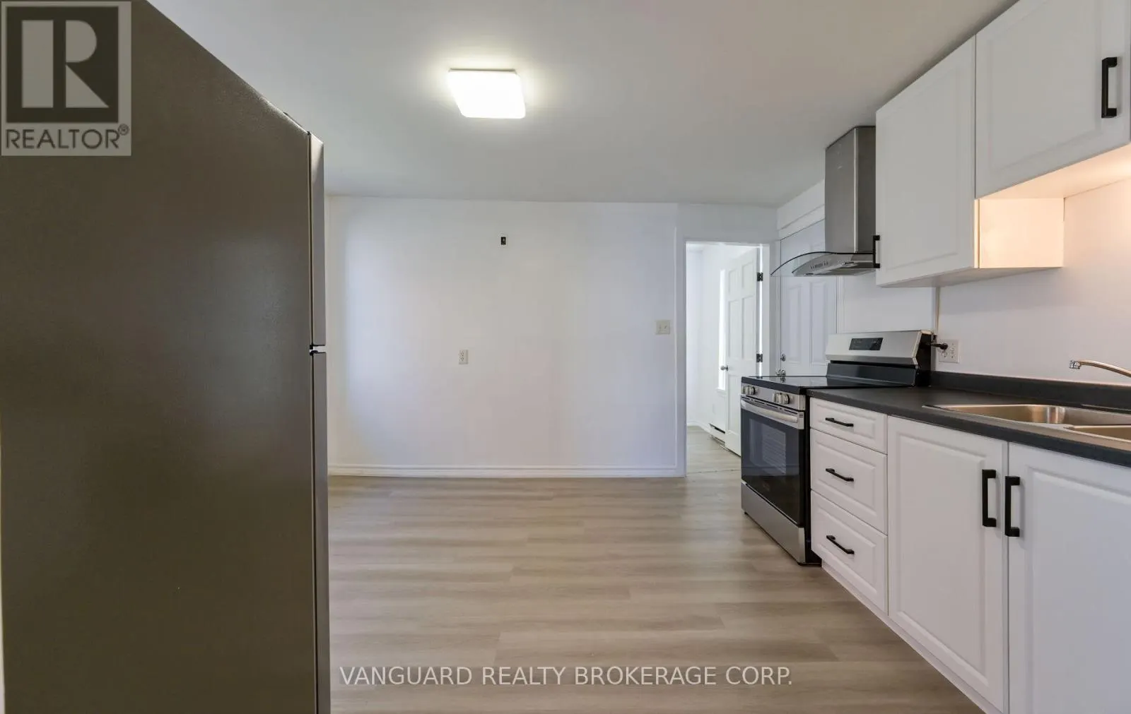 1 - 103 MULCASTER STREET