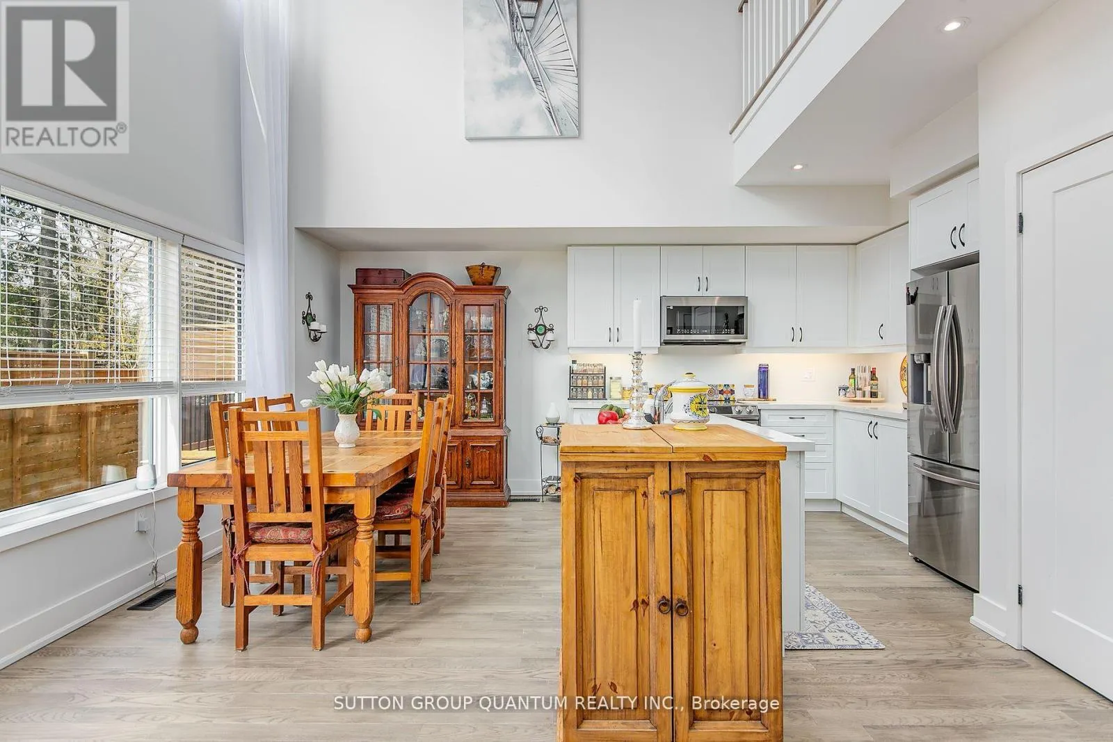 35 RUBY CRESCENT