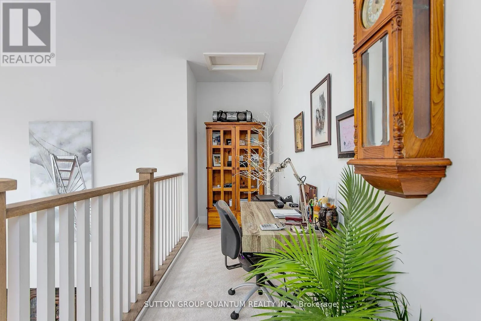 35 RUBY CRESCENT