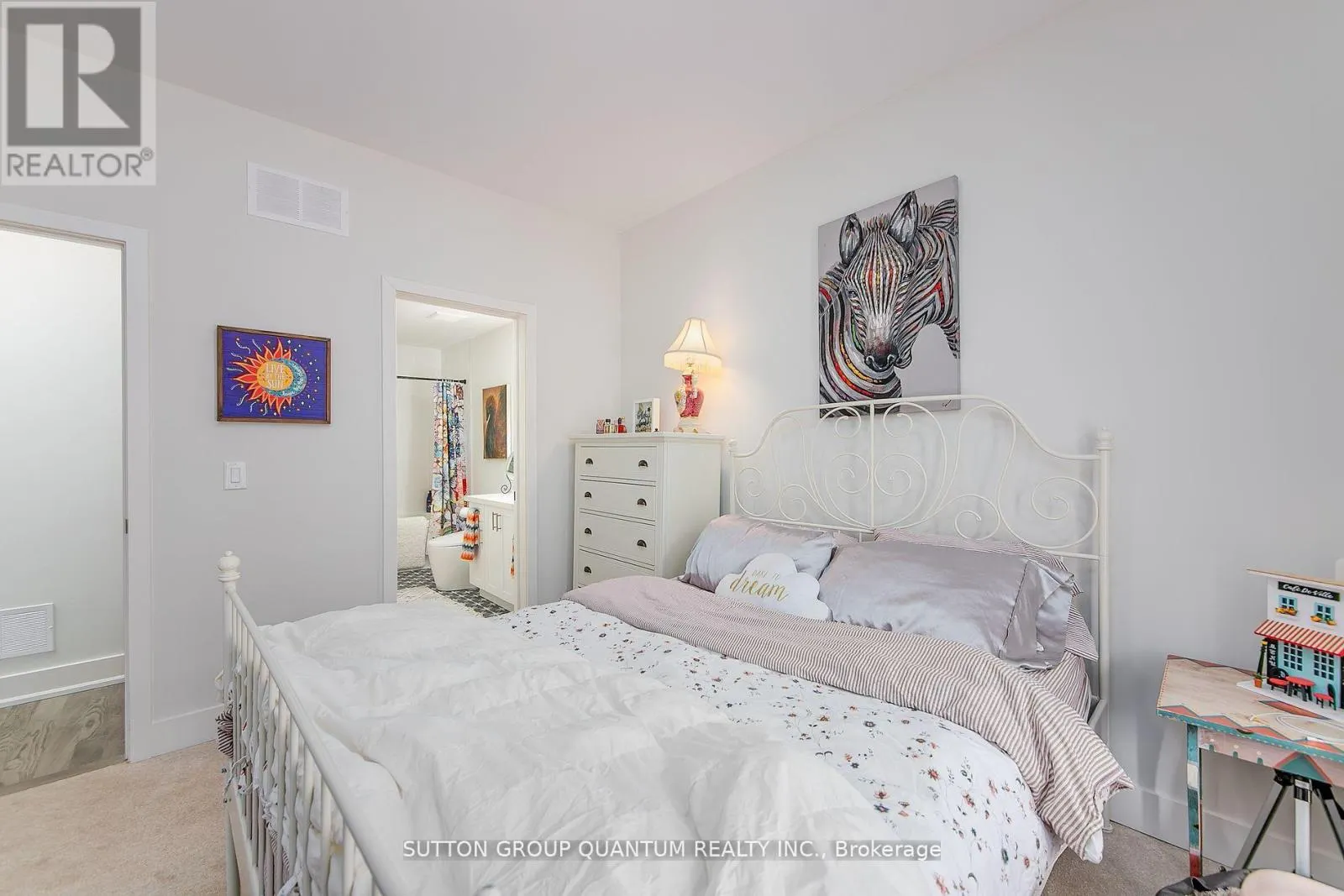 35 RUBY CRESCENT