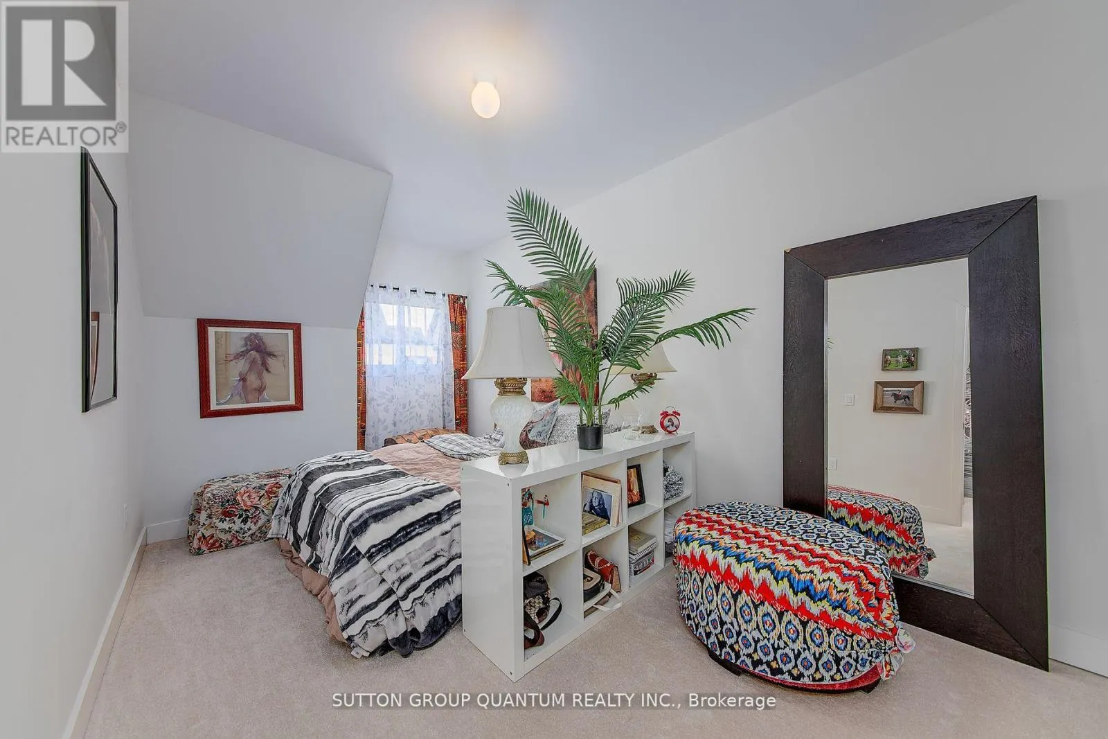 35 RUBY CRESCENT