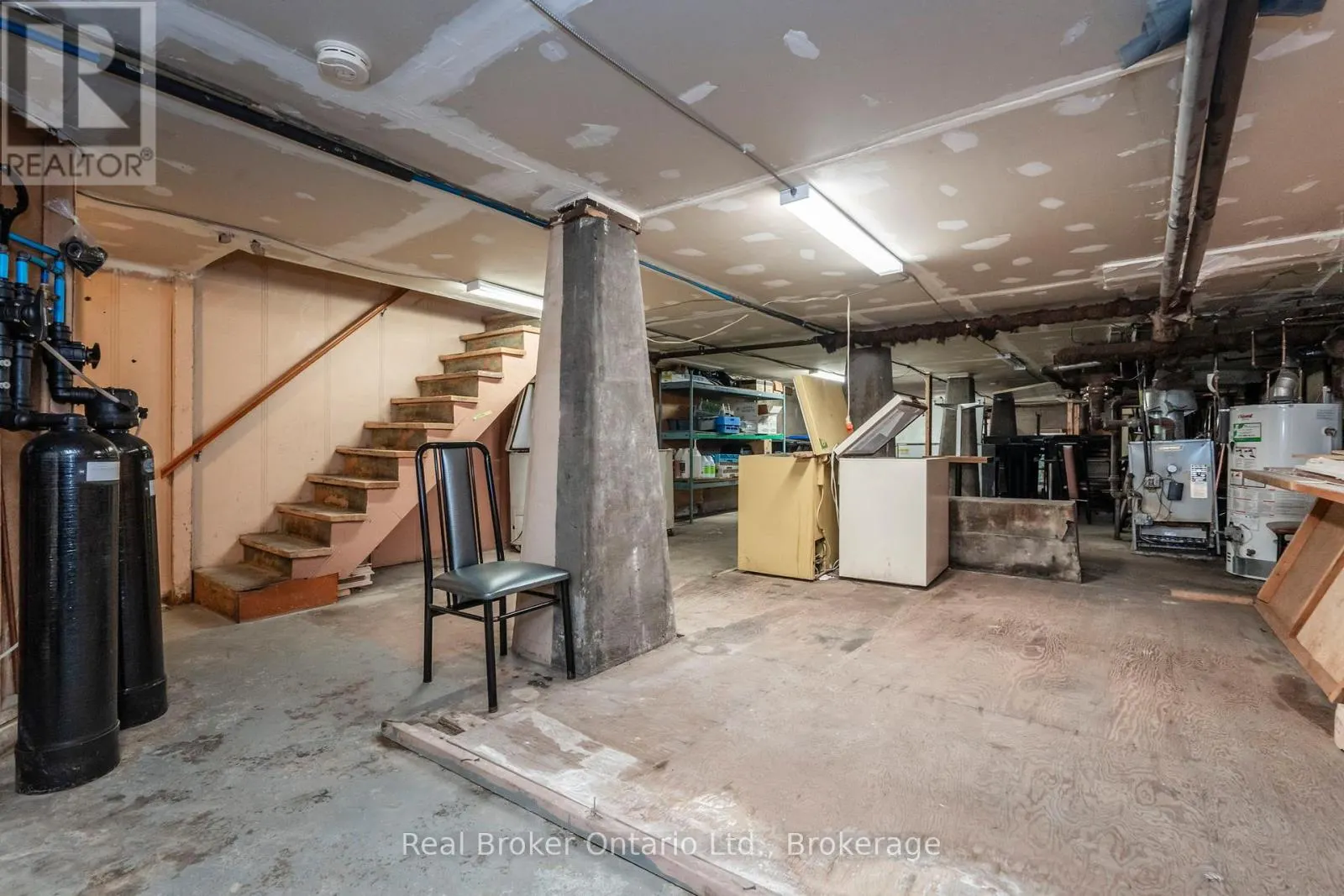 289 KING STREET
