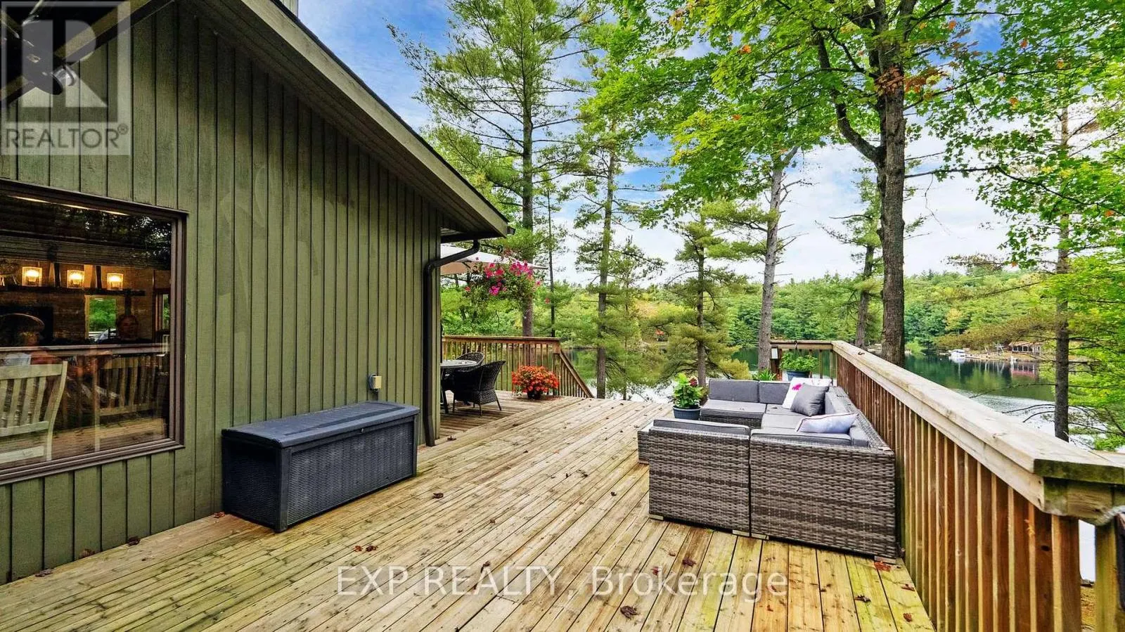 3413 FLAT RAPIDS LANE
