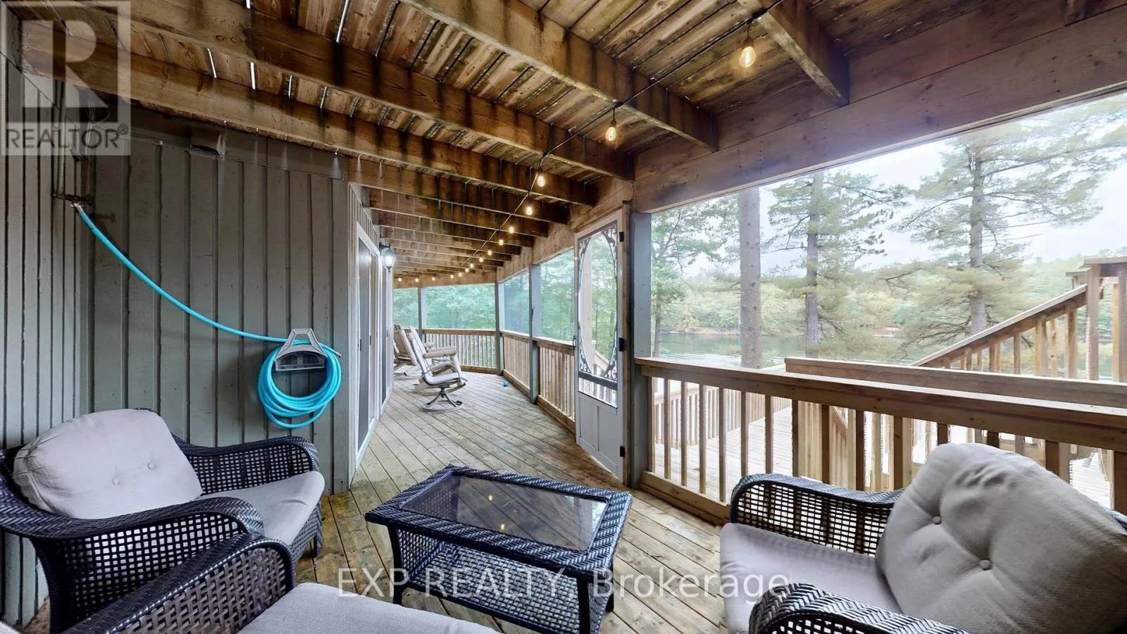 3413 FLAT RAPIDS LANE