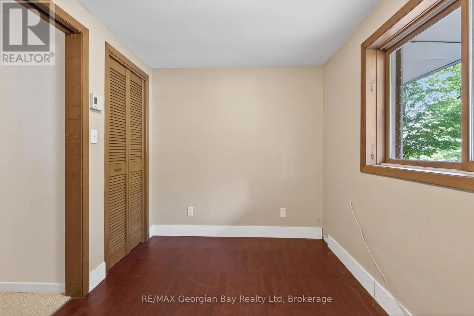 329 GLENBROOK DRIVE