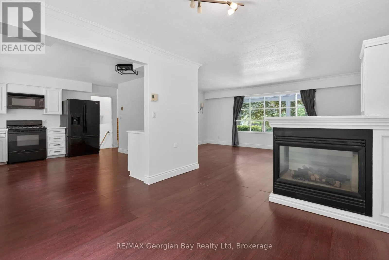 329 GLENBROOK DRIVE