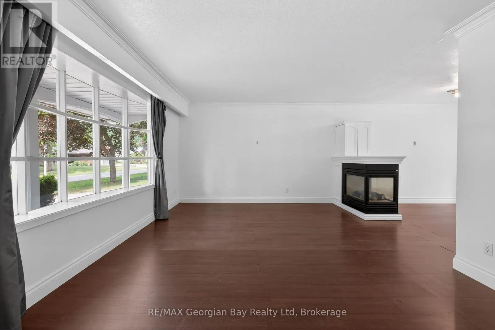329 GLENBROOK DRIVE
