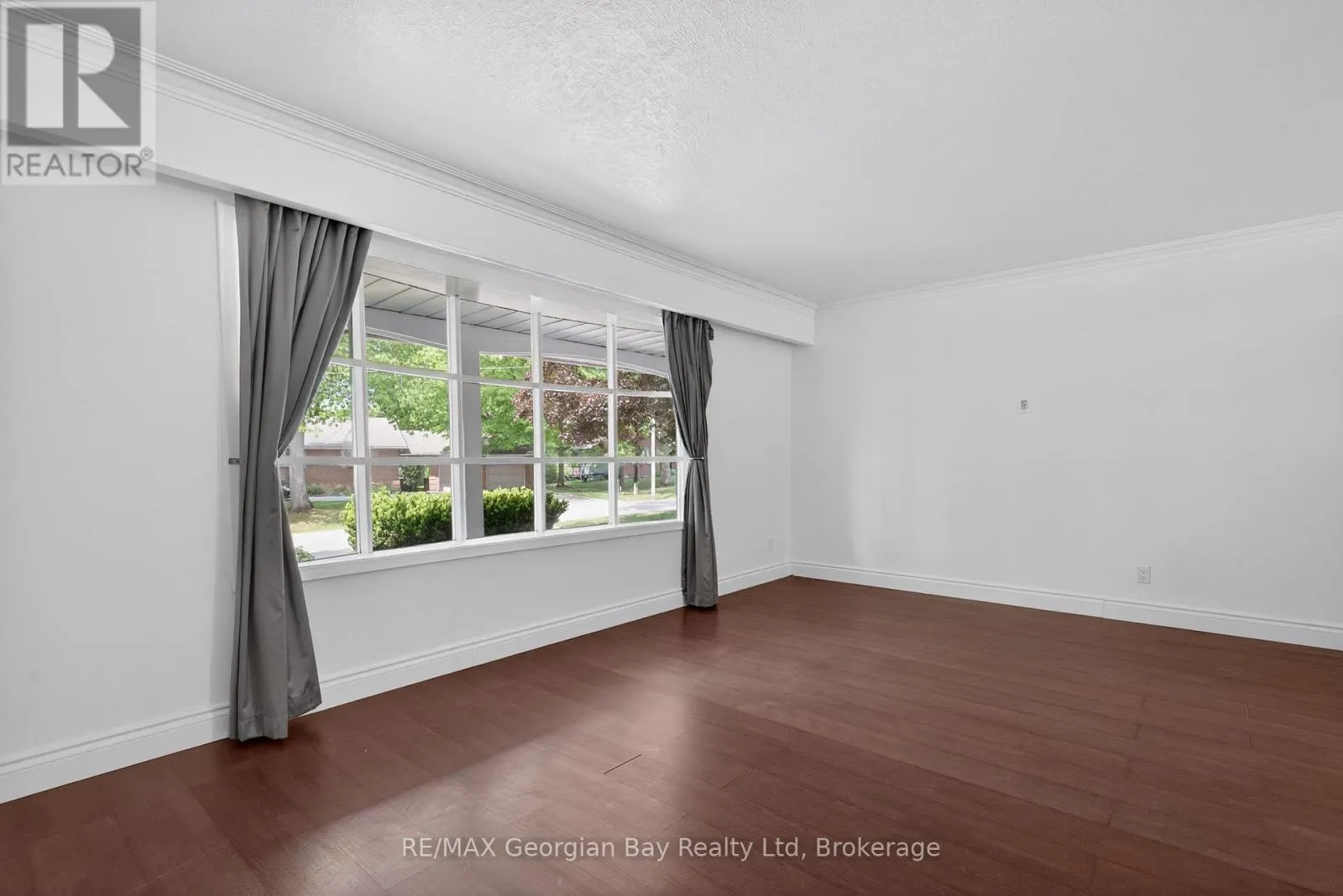 329 GLENBROOK DRIVE