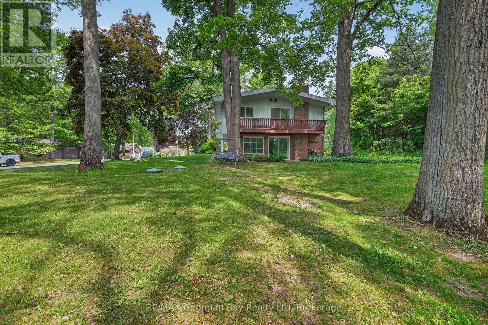 329 GLENBROOK DRIVE