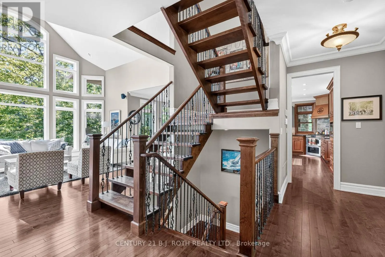 1 PIERCE COURT