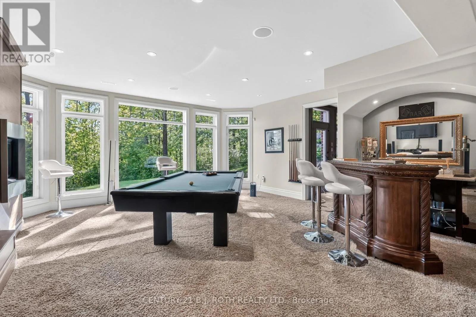 1 PIERCE COURT