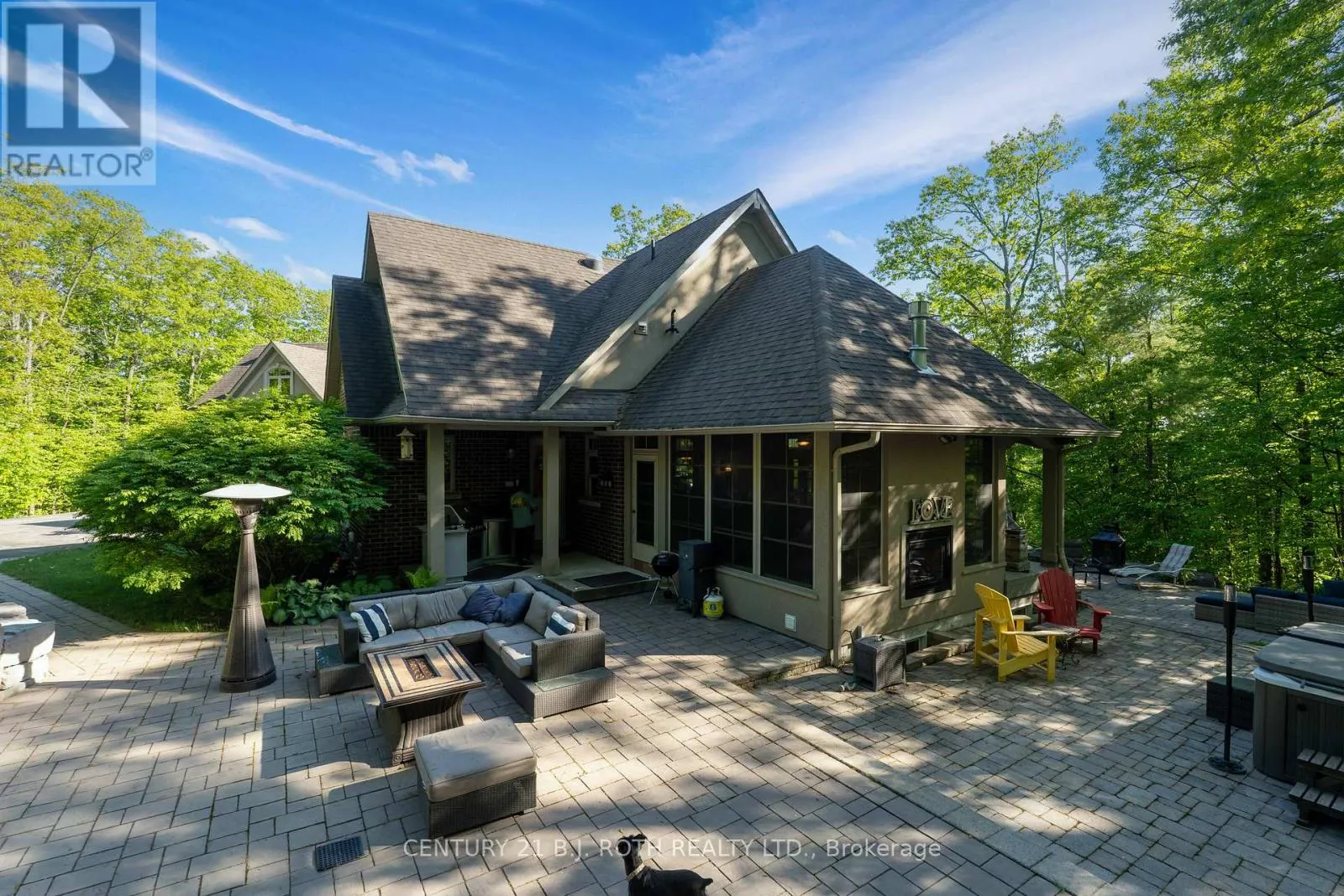 1 PIERCE COURT