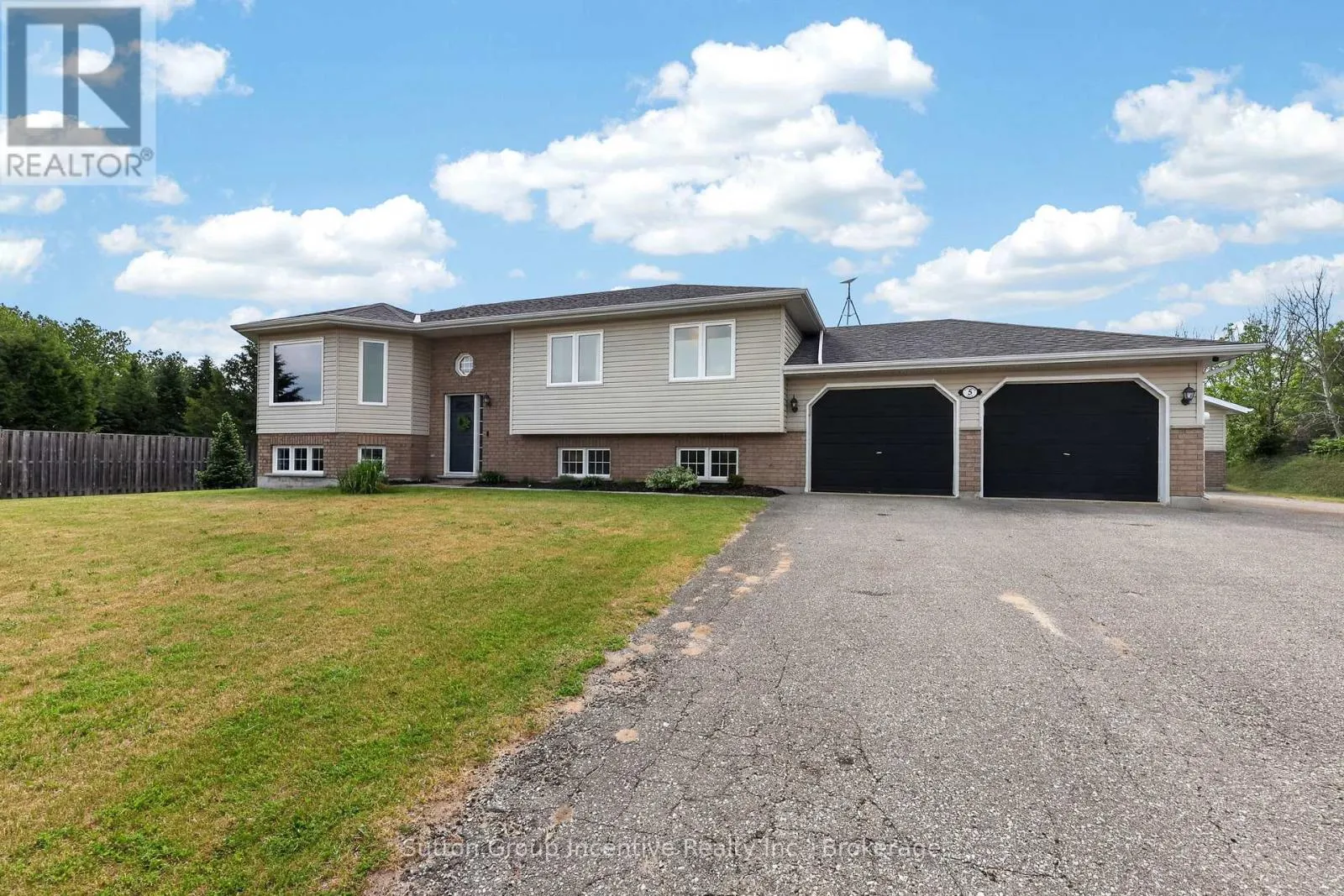 5 MARL CREEK DRIVE