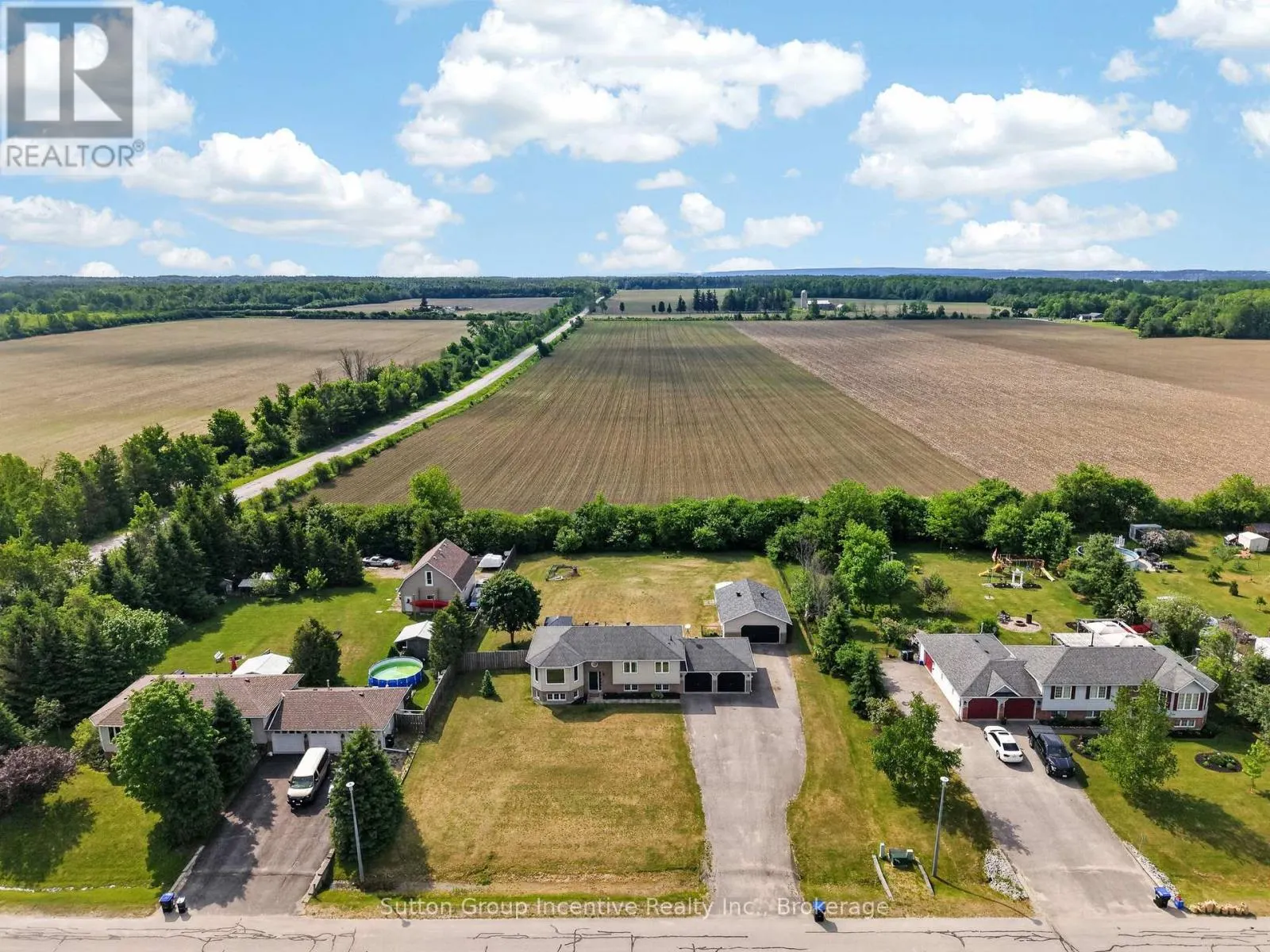 5 MARL CREEK DRIVE