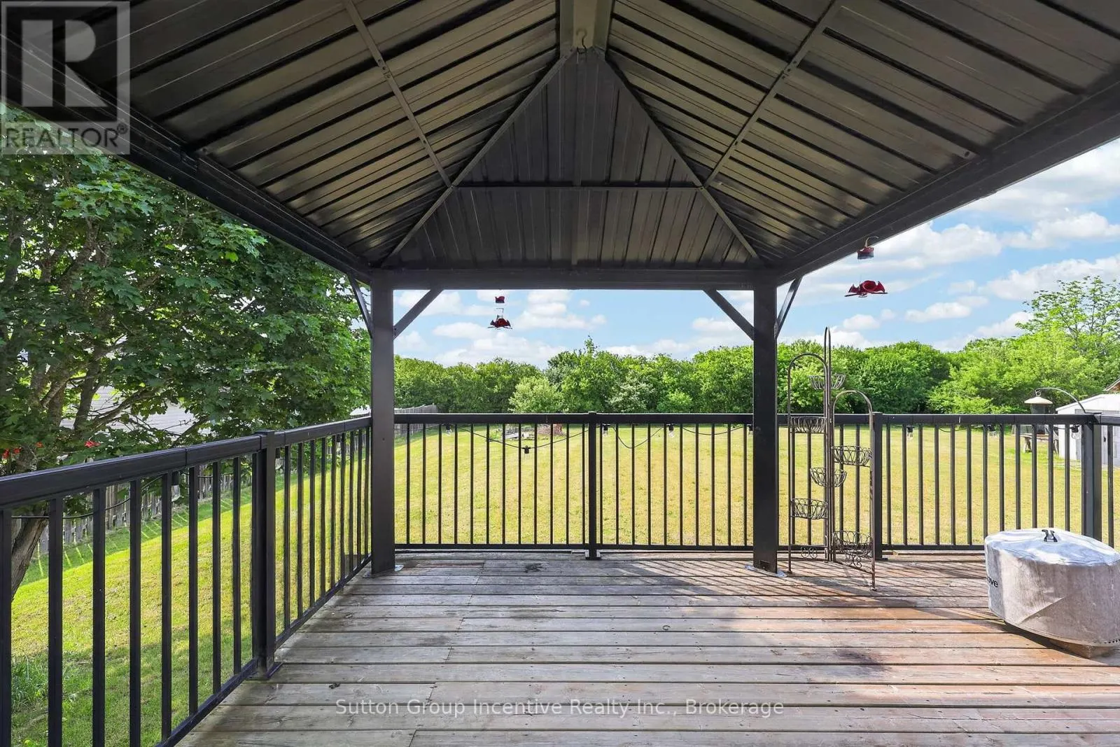 5 MARL CREEK DRIVE