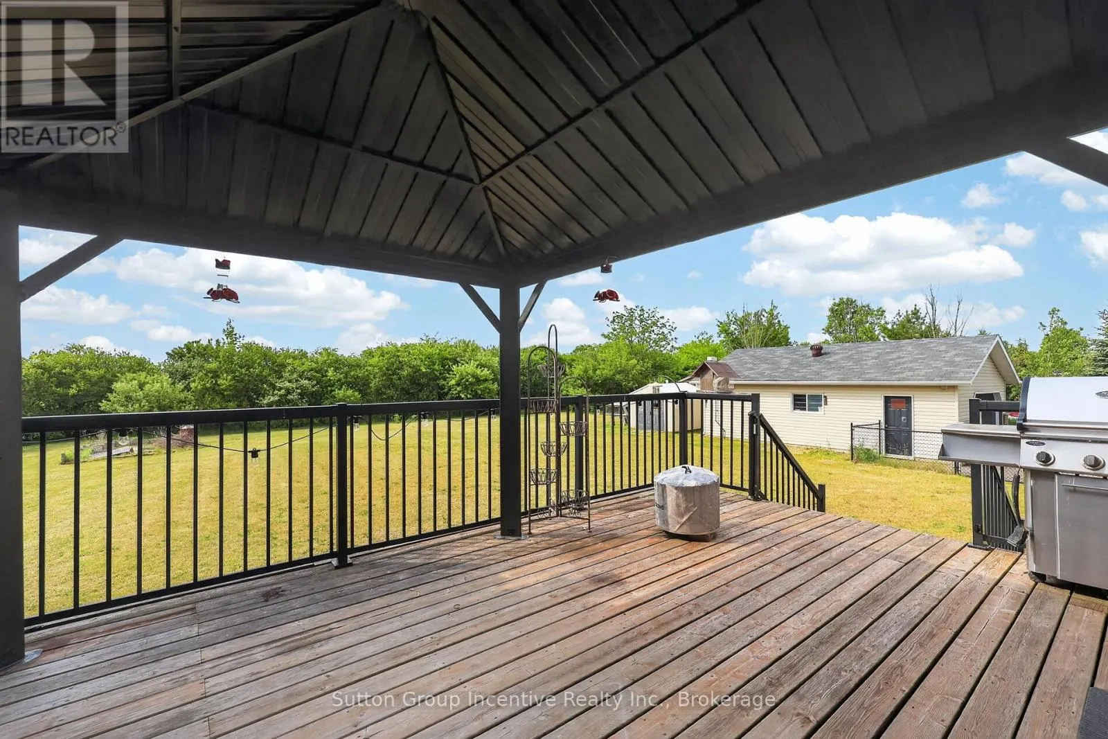 5 MARL CREEK DRIVE