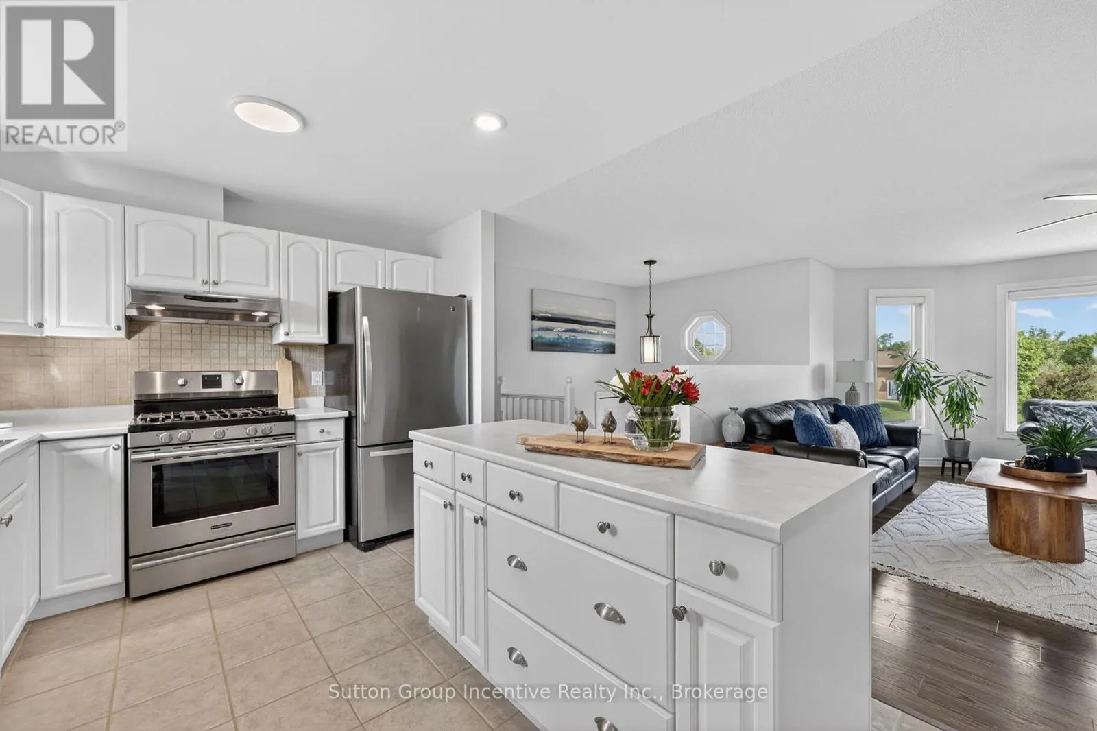 5 MARL CREEK DRIVE