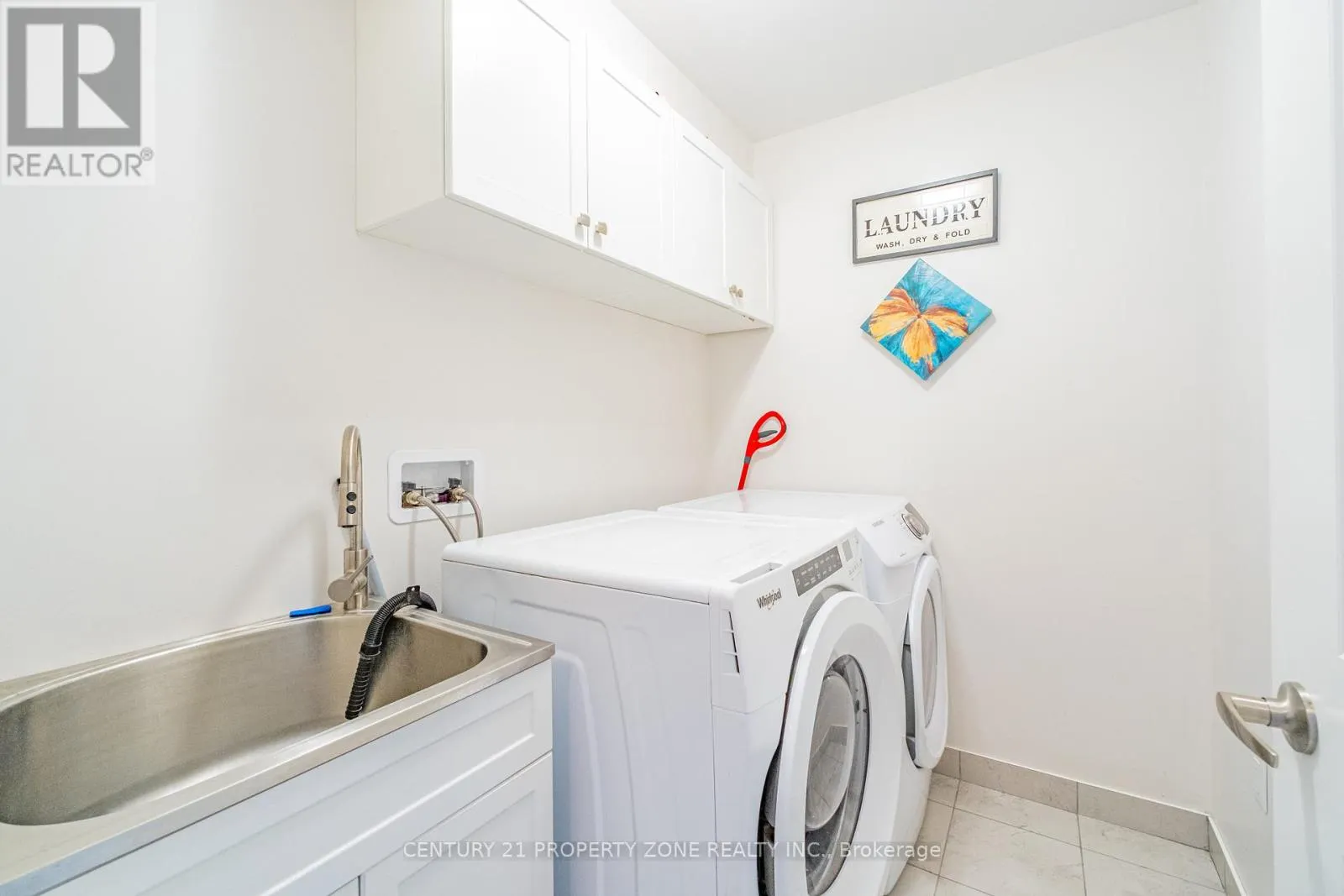 22 CHURCHLEA MEWS