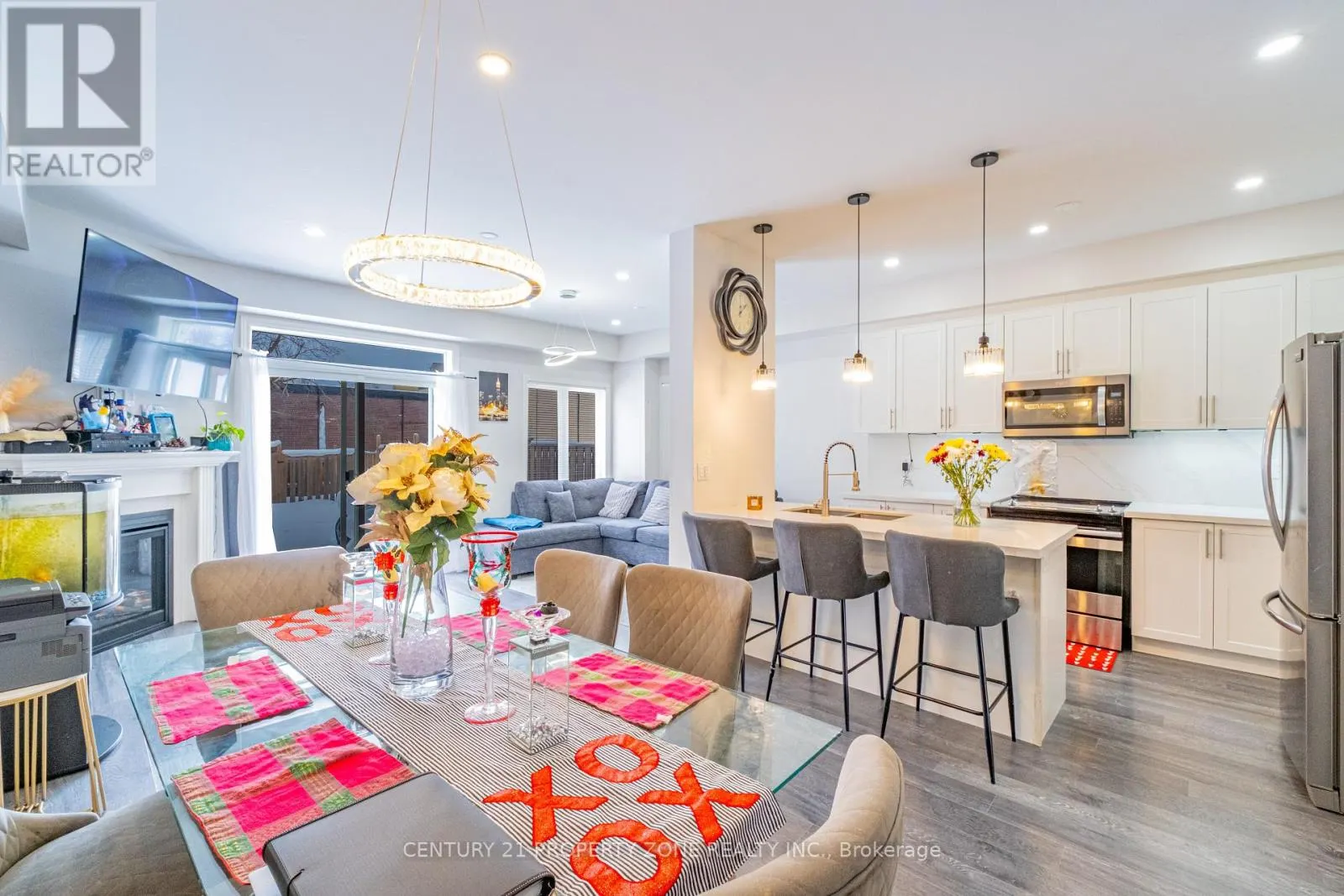 22 CHURCHLEA MEWS