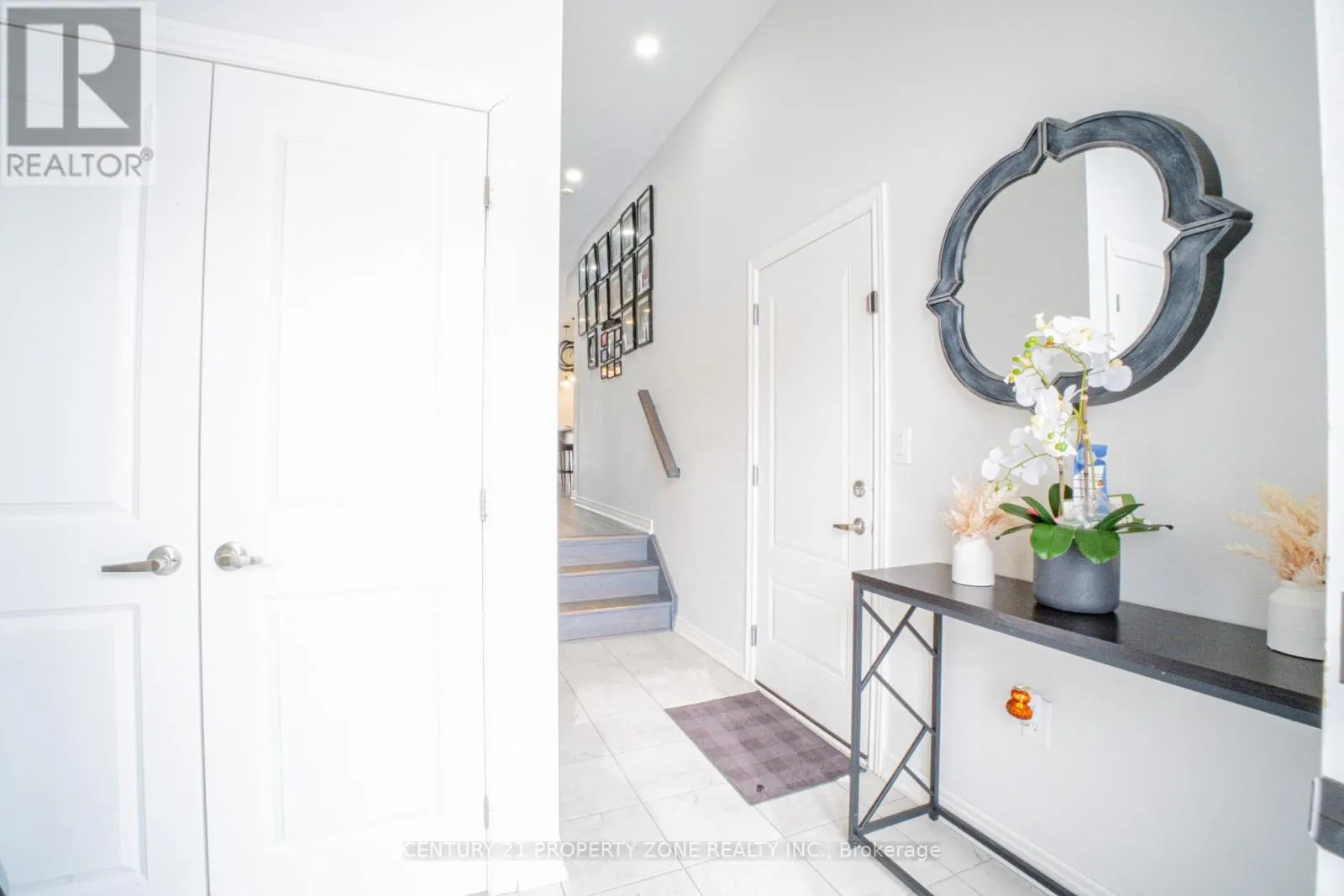 22 CHURCHLEA MEWS