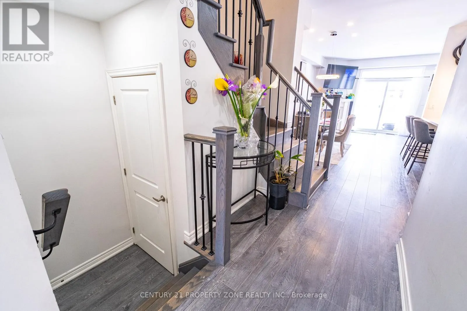 22 CHURCHLEA MEWS