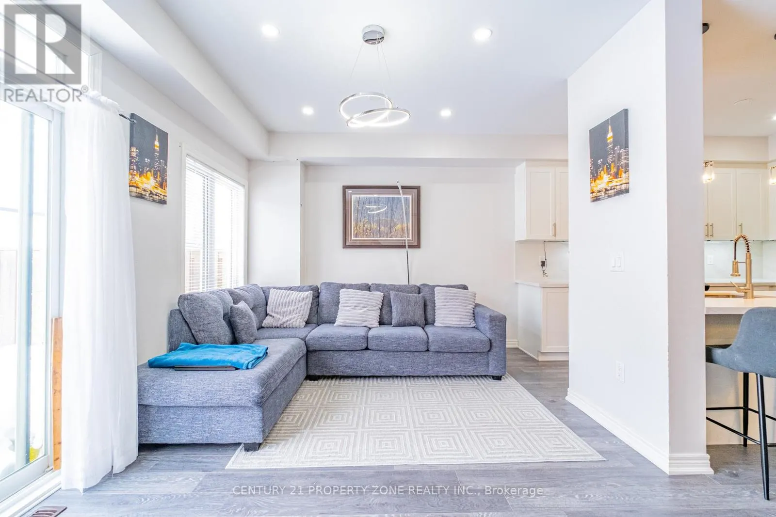 22 CHURCHLEA MEWS