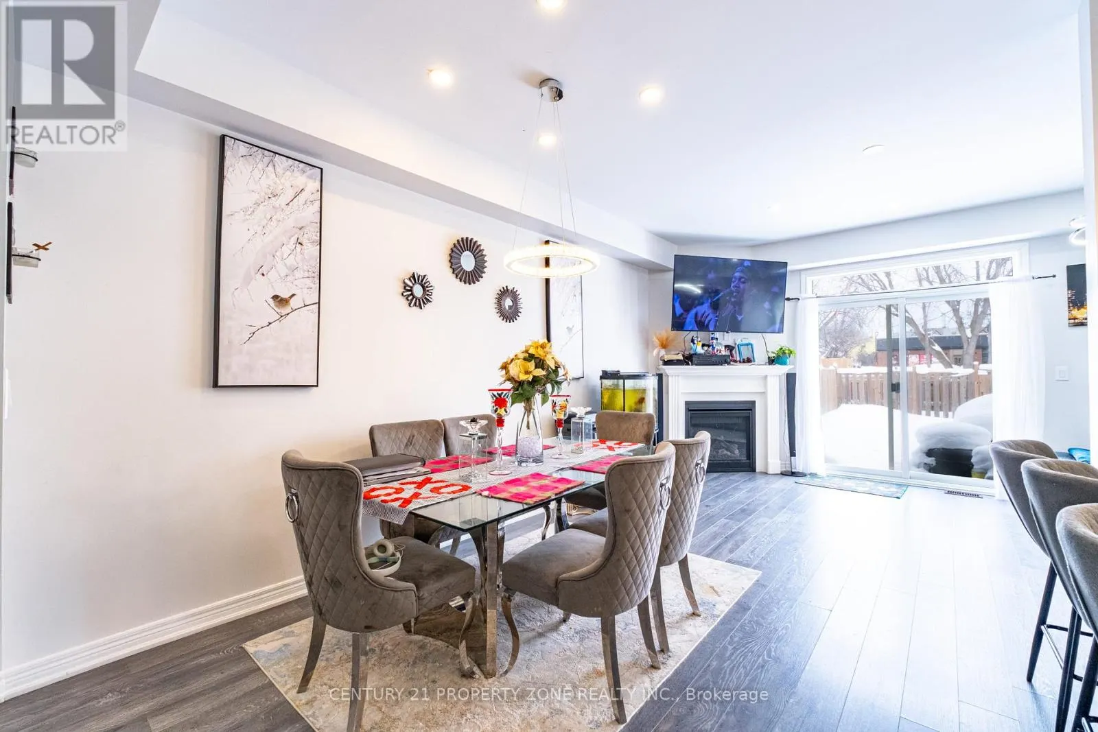22 CHURCHLEA MEWS