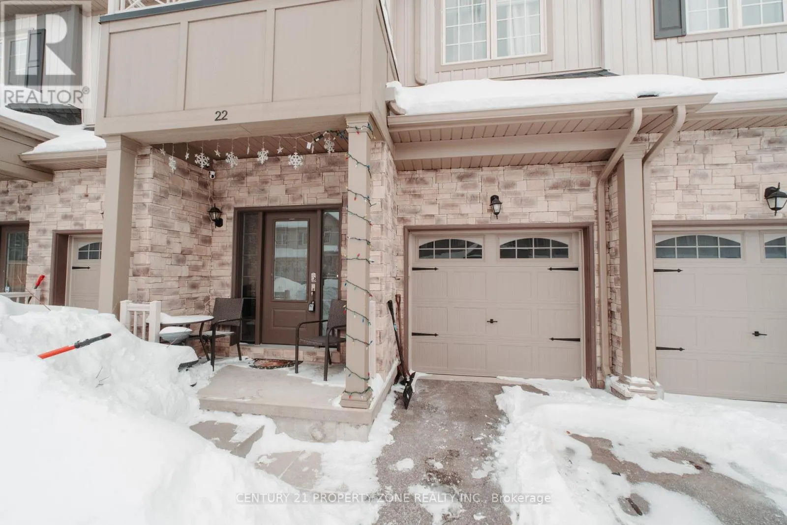 22 CHURCHLEA MEWS