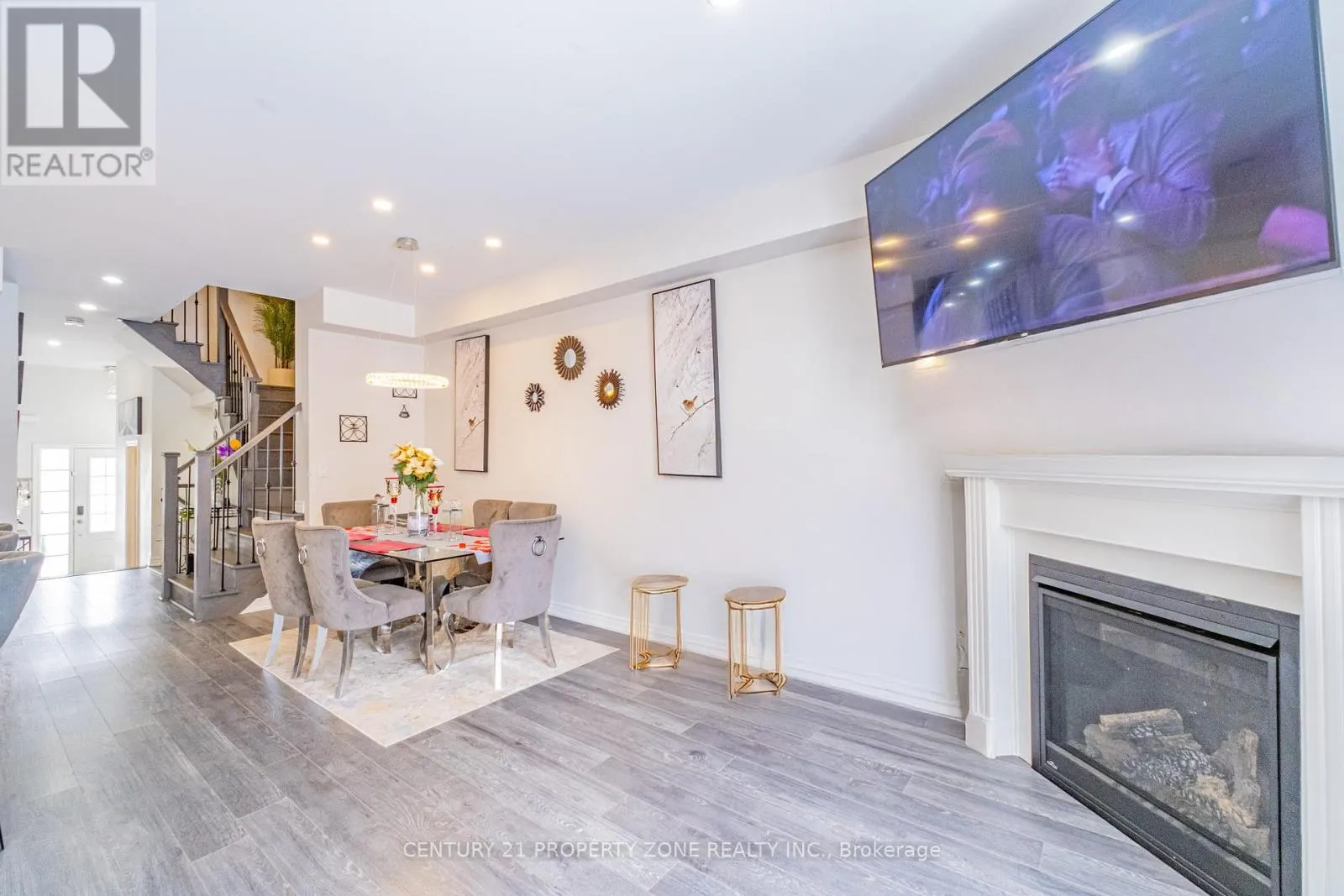 22 CHURCHLEA MEWS