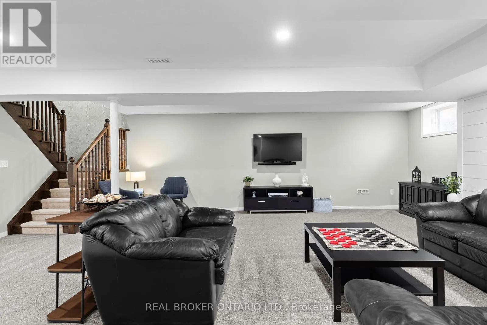 3321 BEACH CLUB BOULEVARD