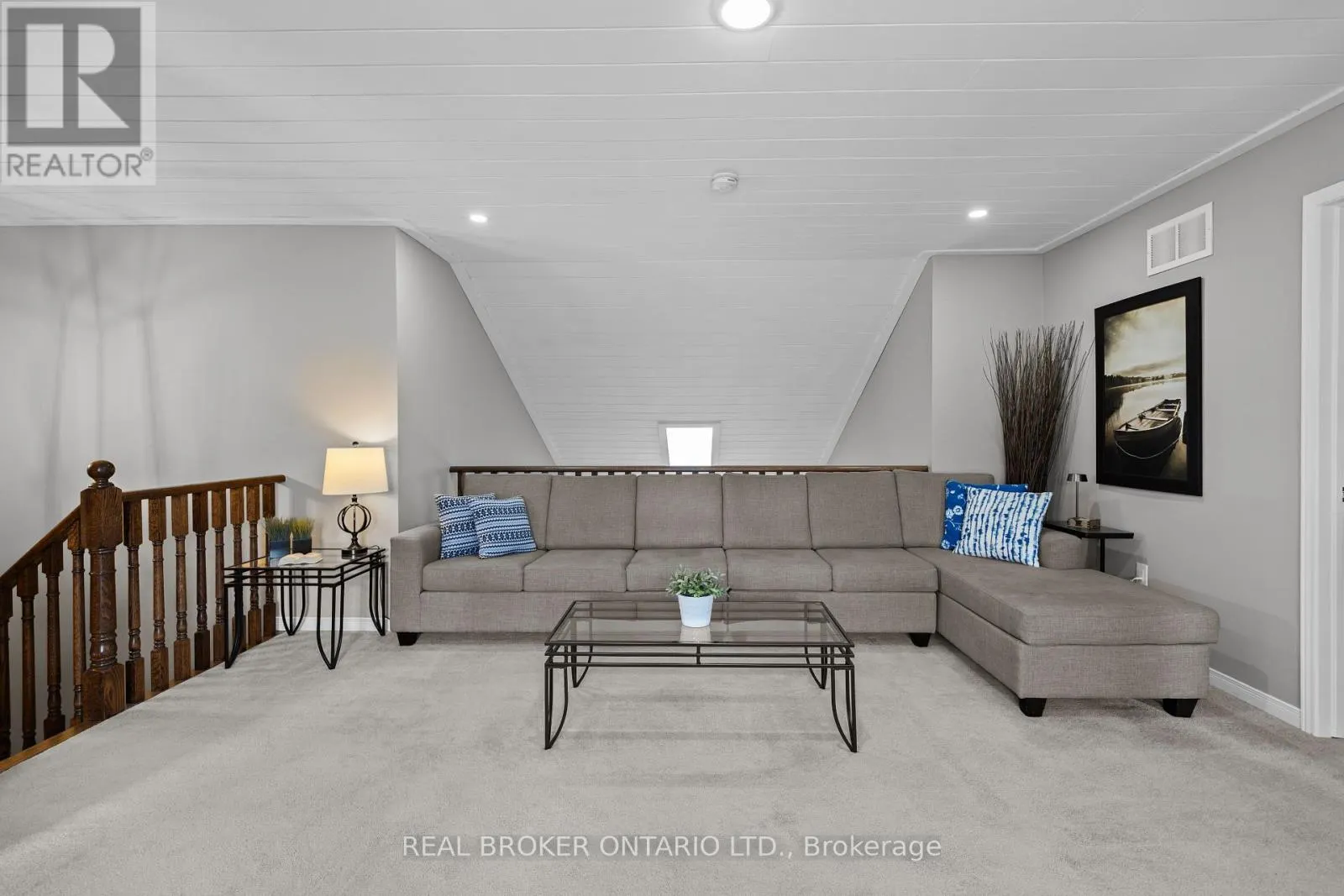 3321 BEACH CLUB BOULEVARD