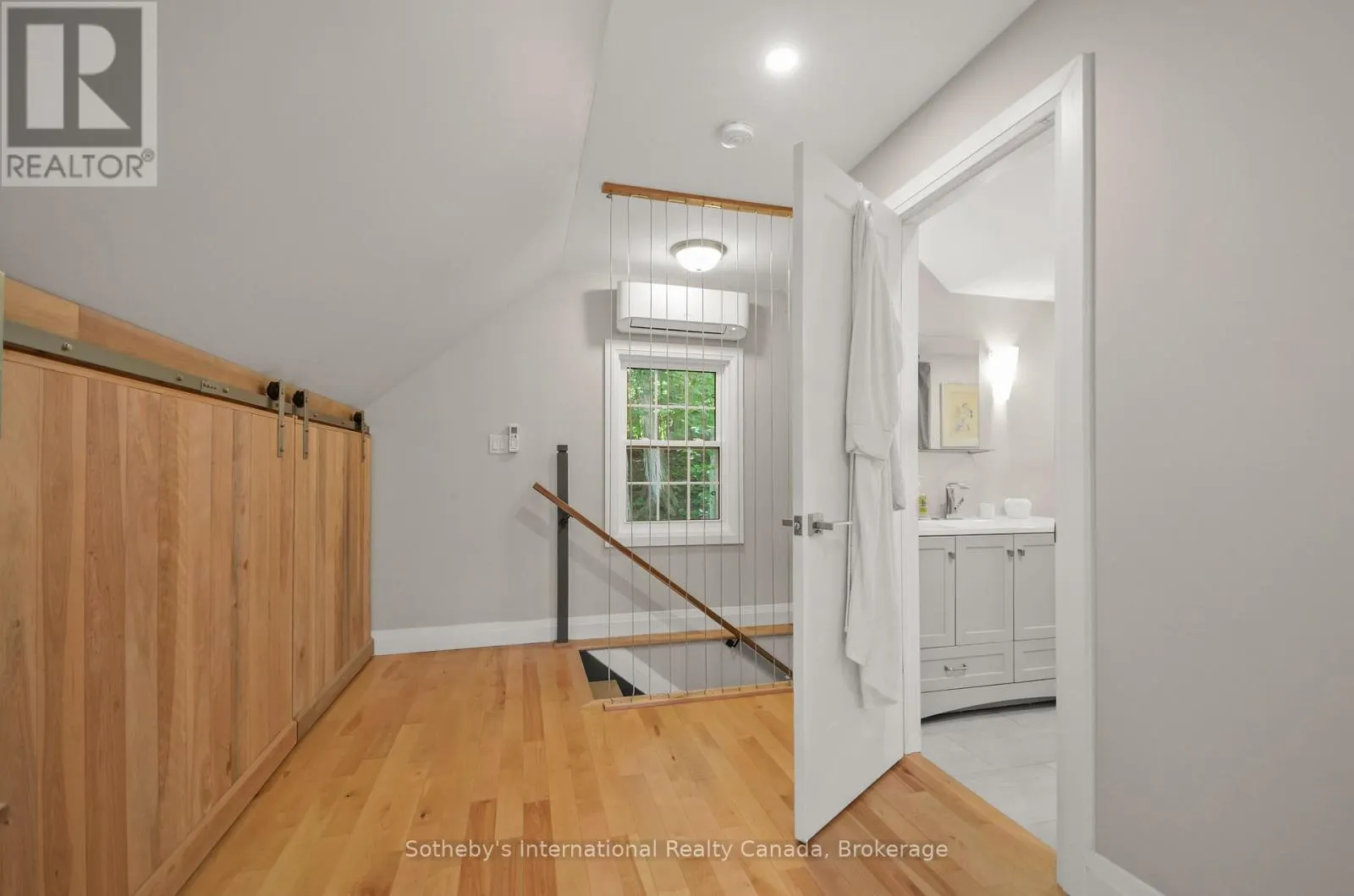 29 MCARTHUR DRIVE