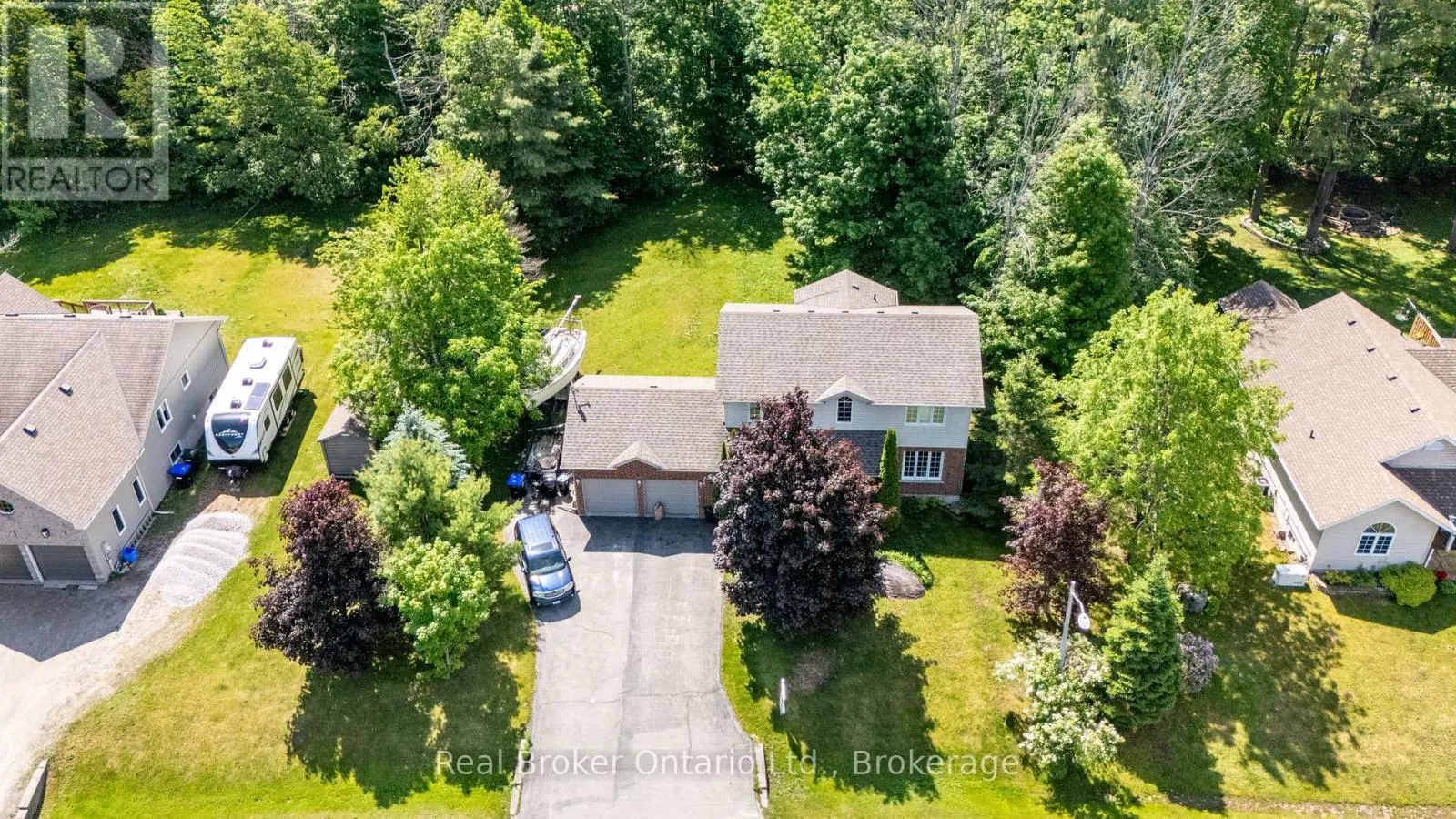 9 BOYD CRESCENT