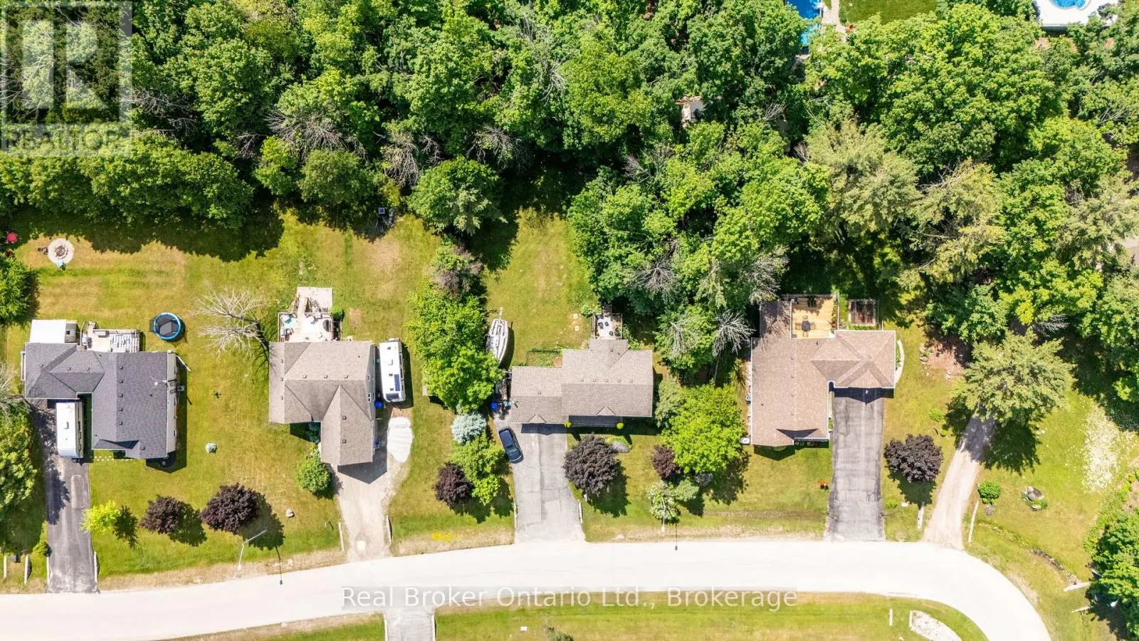 9 BOYD CRESCENT