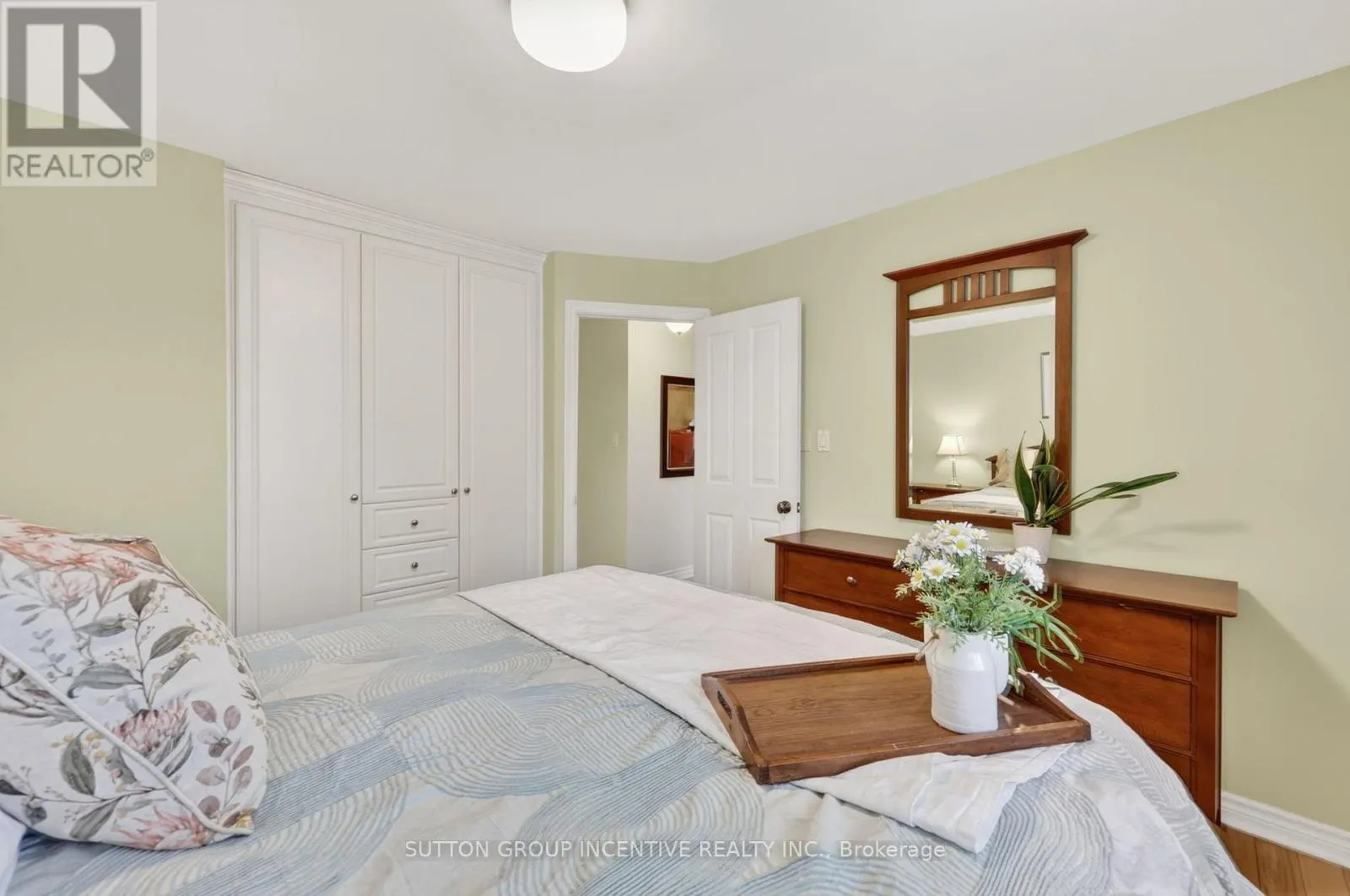 10 SPRINGHOME ROAD