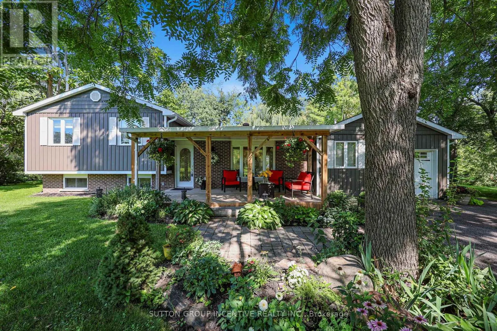 10 SPRINGHOME ROAD