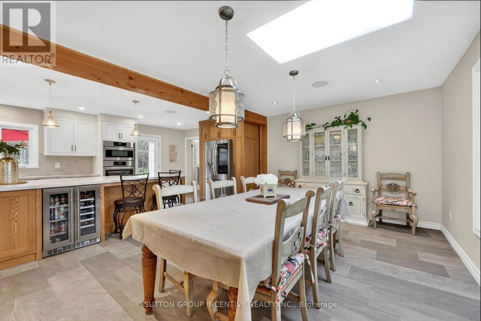 10 SPRINGHOME ROAD