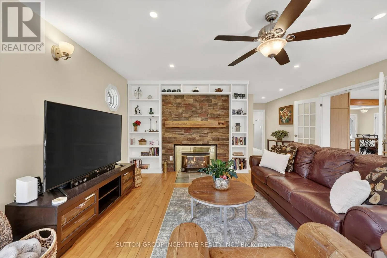 10 SPRINGHOME ROAD