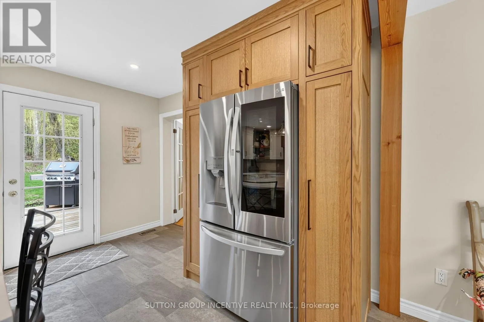 10 SPRINGHOME ROAD