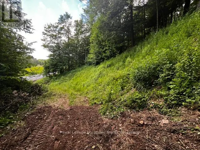 8840 9 COUNTY ROAD