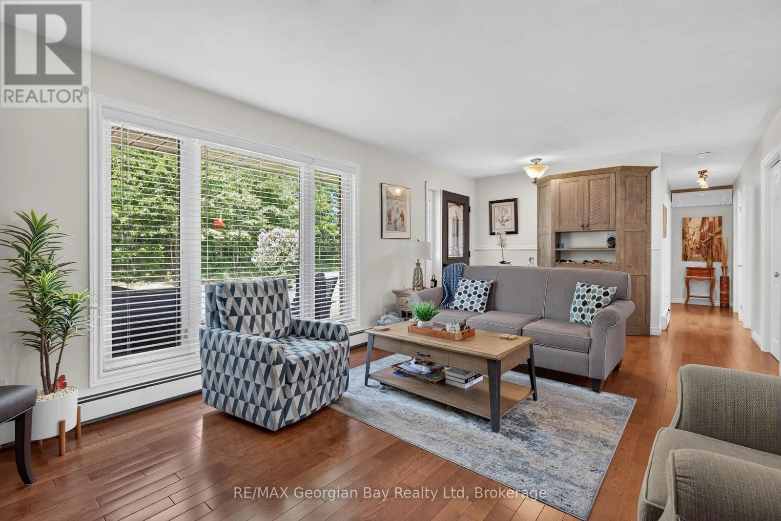71 LORNE AVENUE