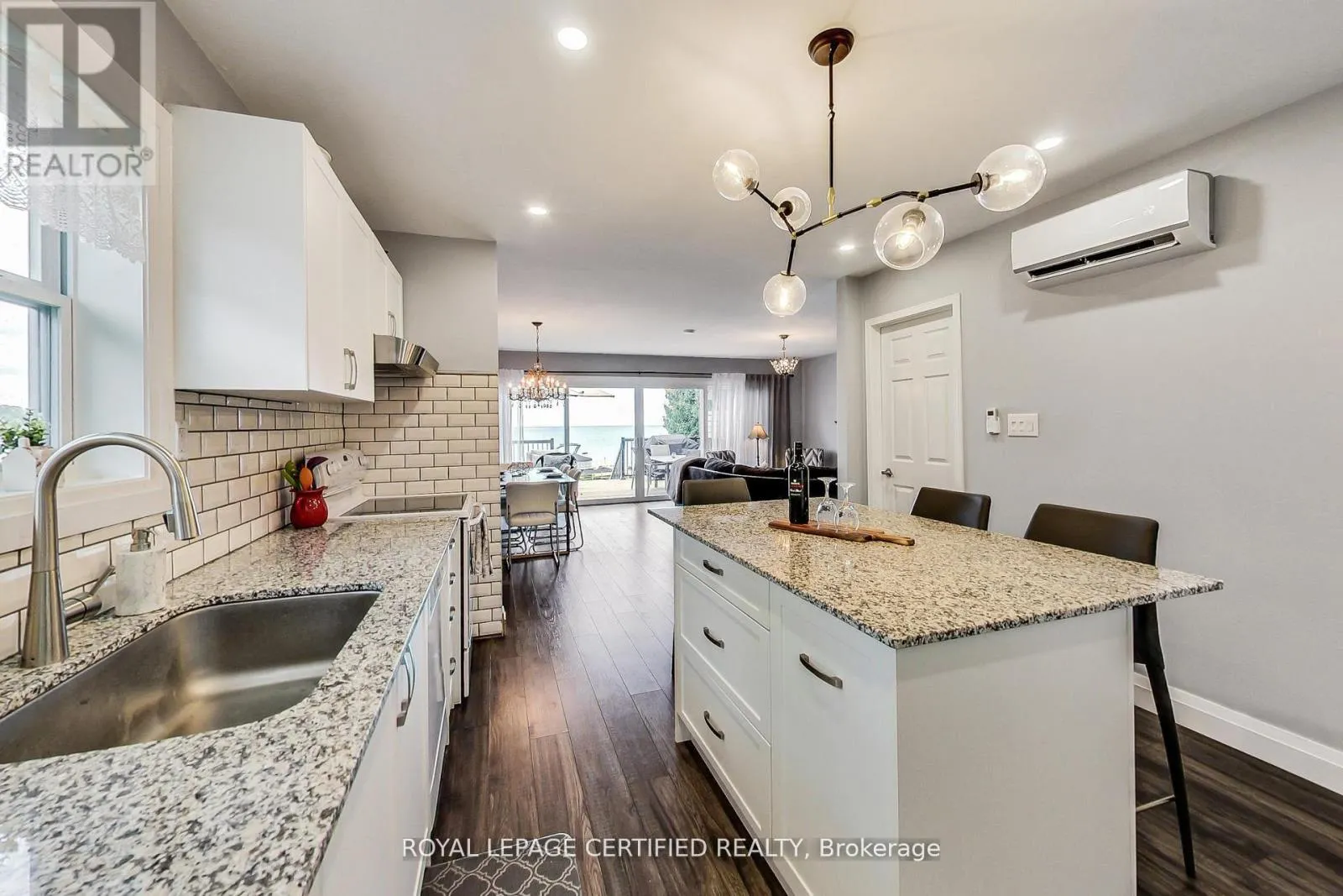 69 OLIVE CRESCENT