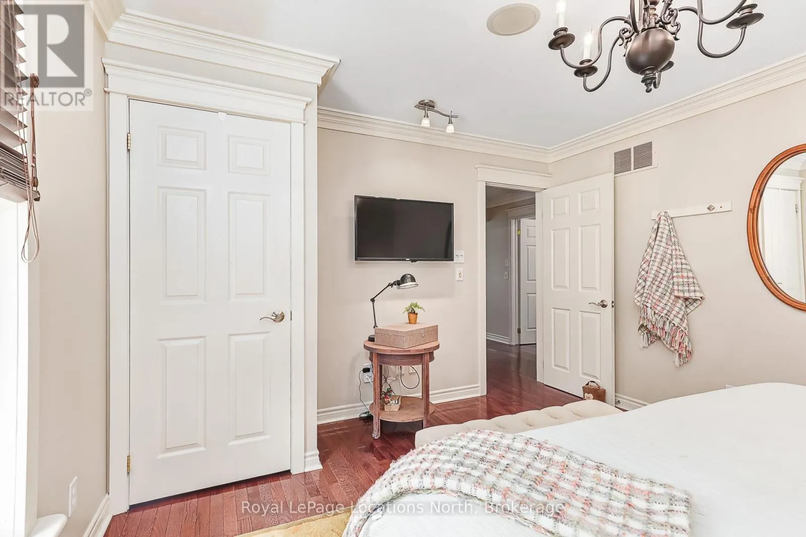 8366 POPLAR SIDE ROAD