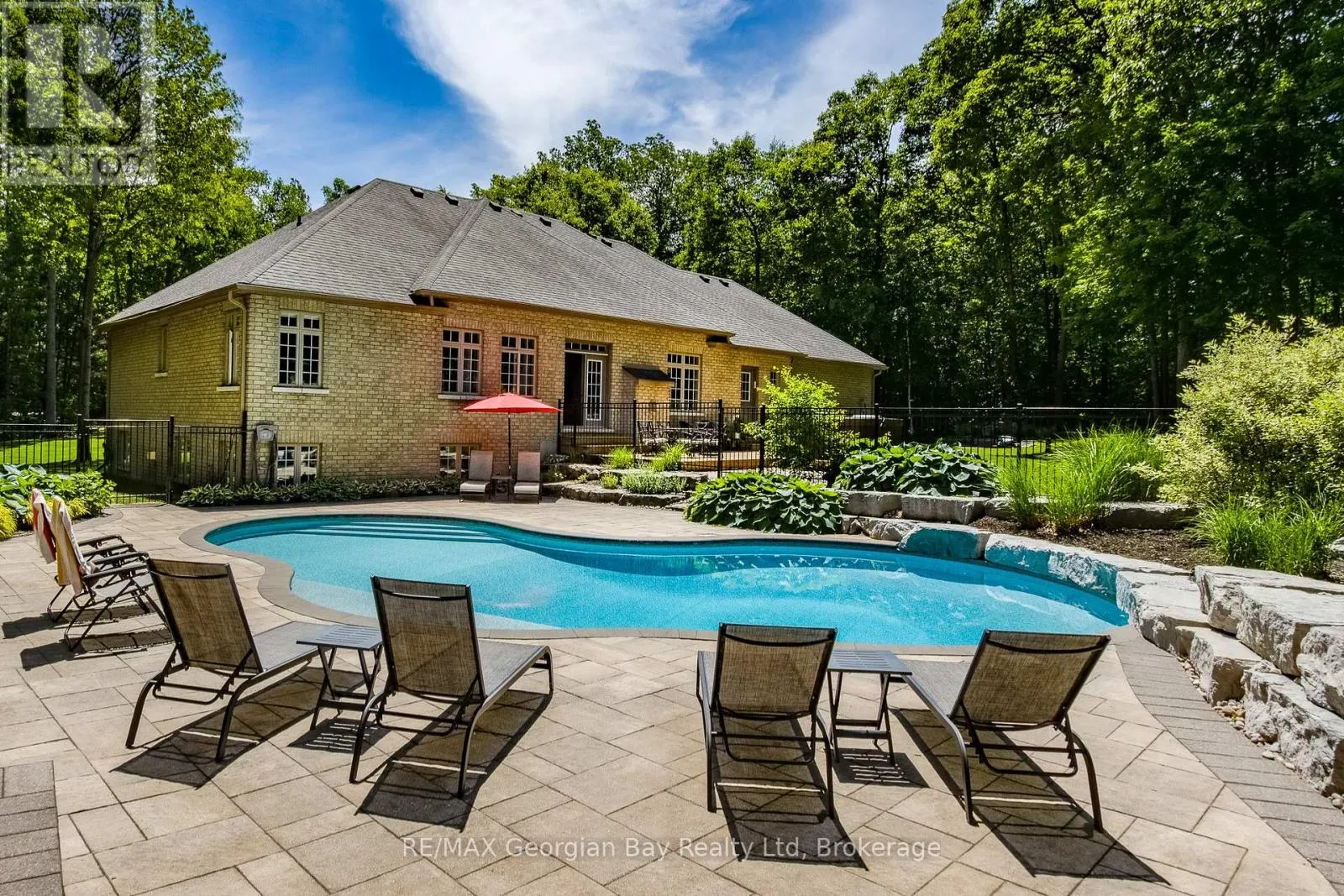 1620 GOLF LINK ROAD