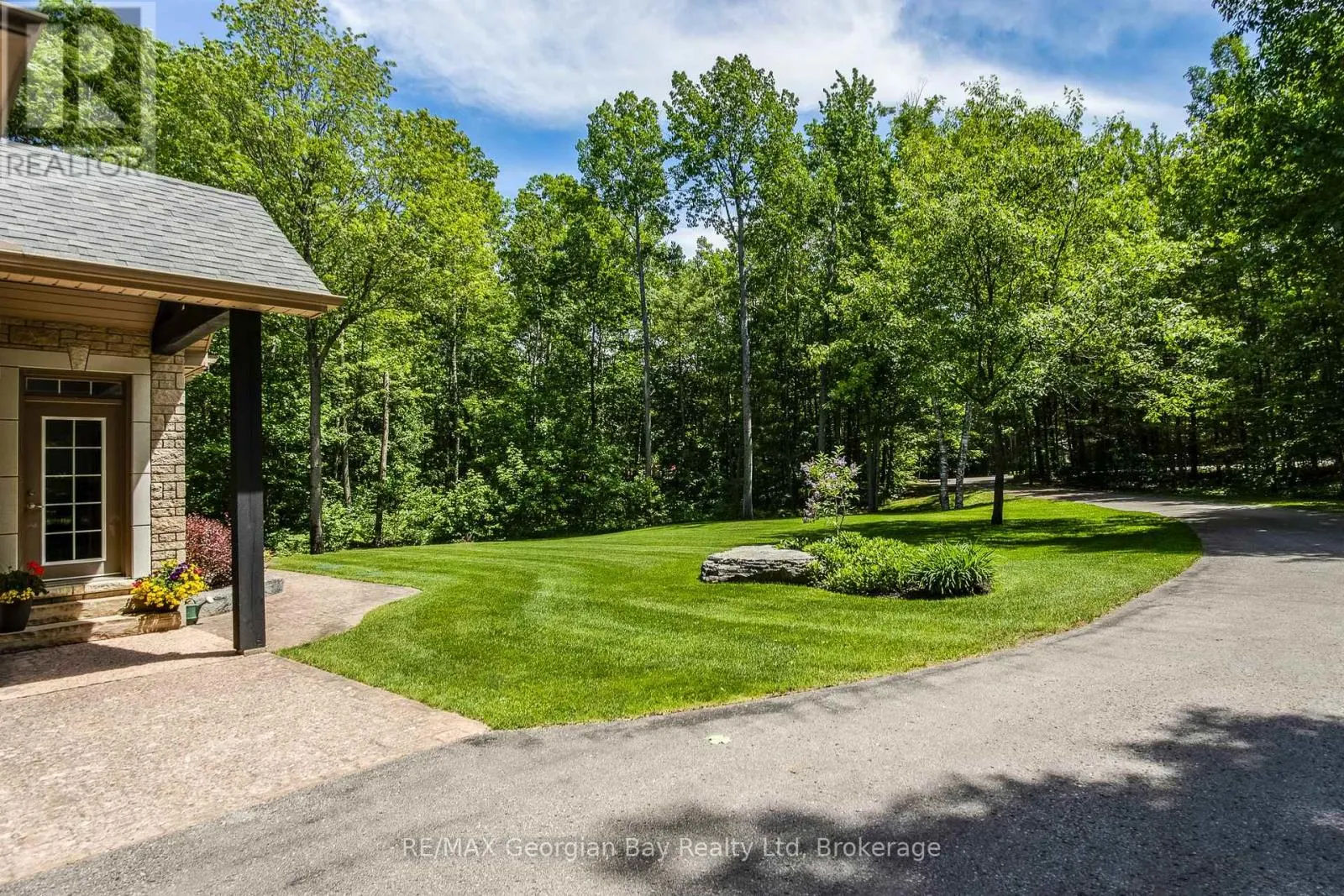 1620 GOLF LINK ROAD